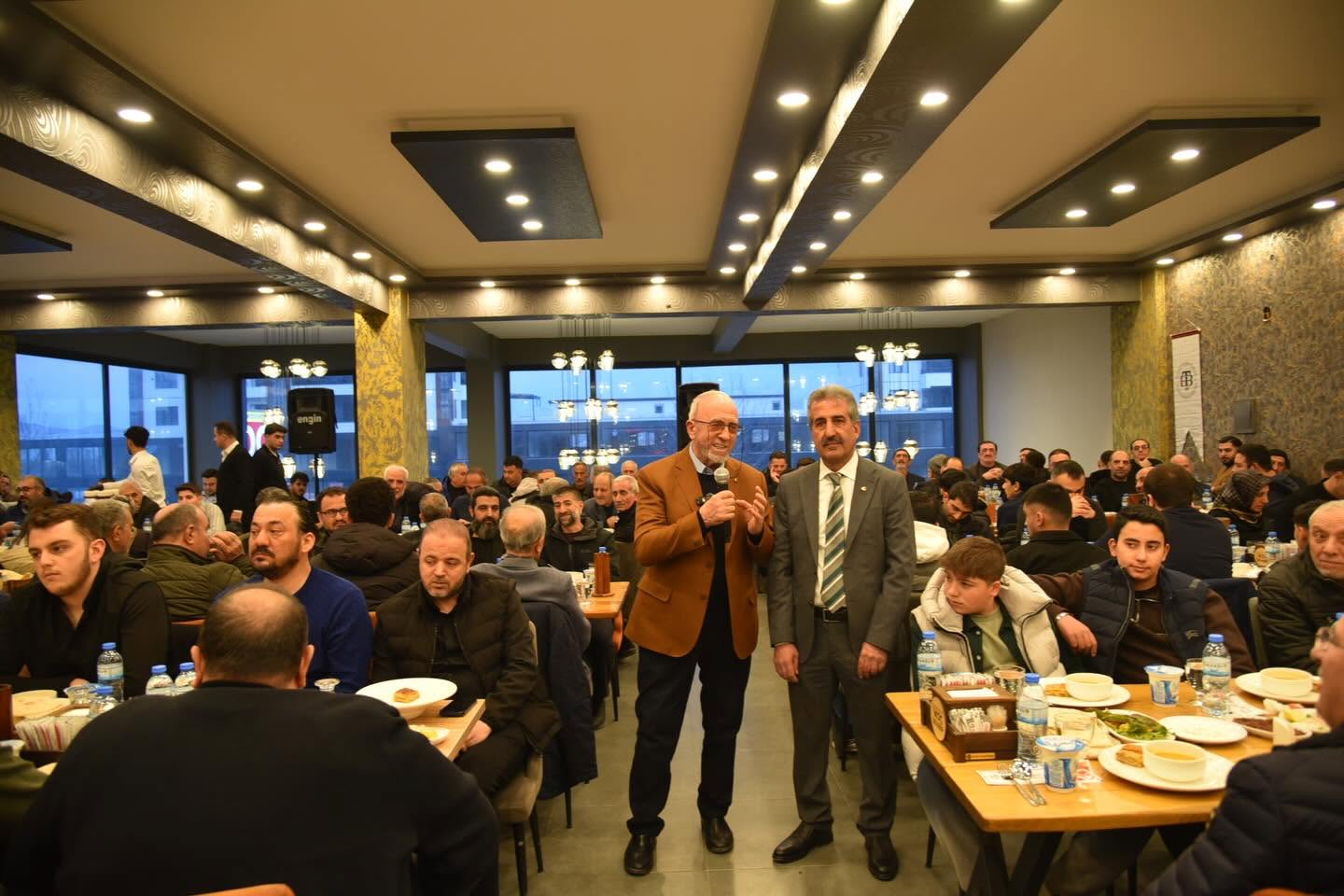 Elazığ Ticaret Borsası Geleneksel İftar Programında Üyeleriyle Buluştu