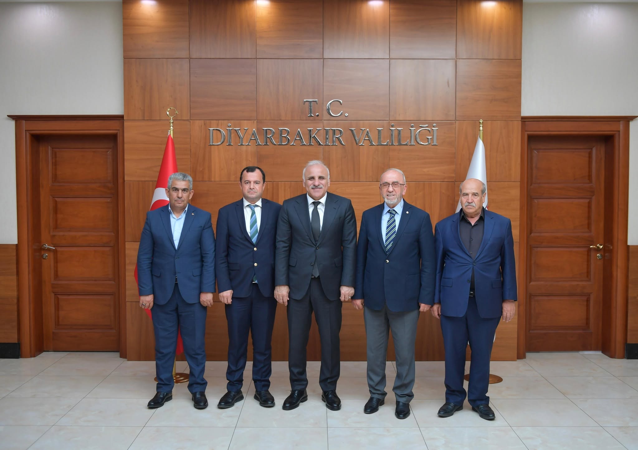 Diyarbakır Valisi Murat Zorluoğlu'na Nezaket Ziyareti