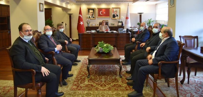 BAŞKAN DUMANDAĞ ELAZIĞLI BAKAN YARDIMCILARI İLE GÖRÜŞTÜ.